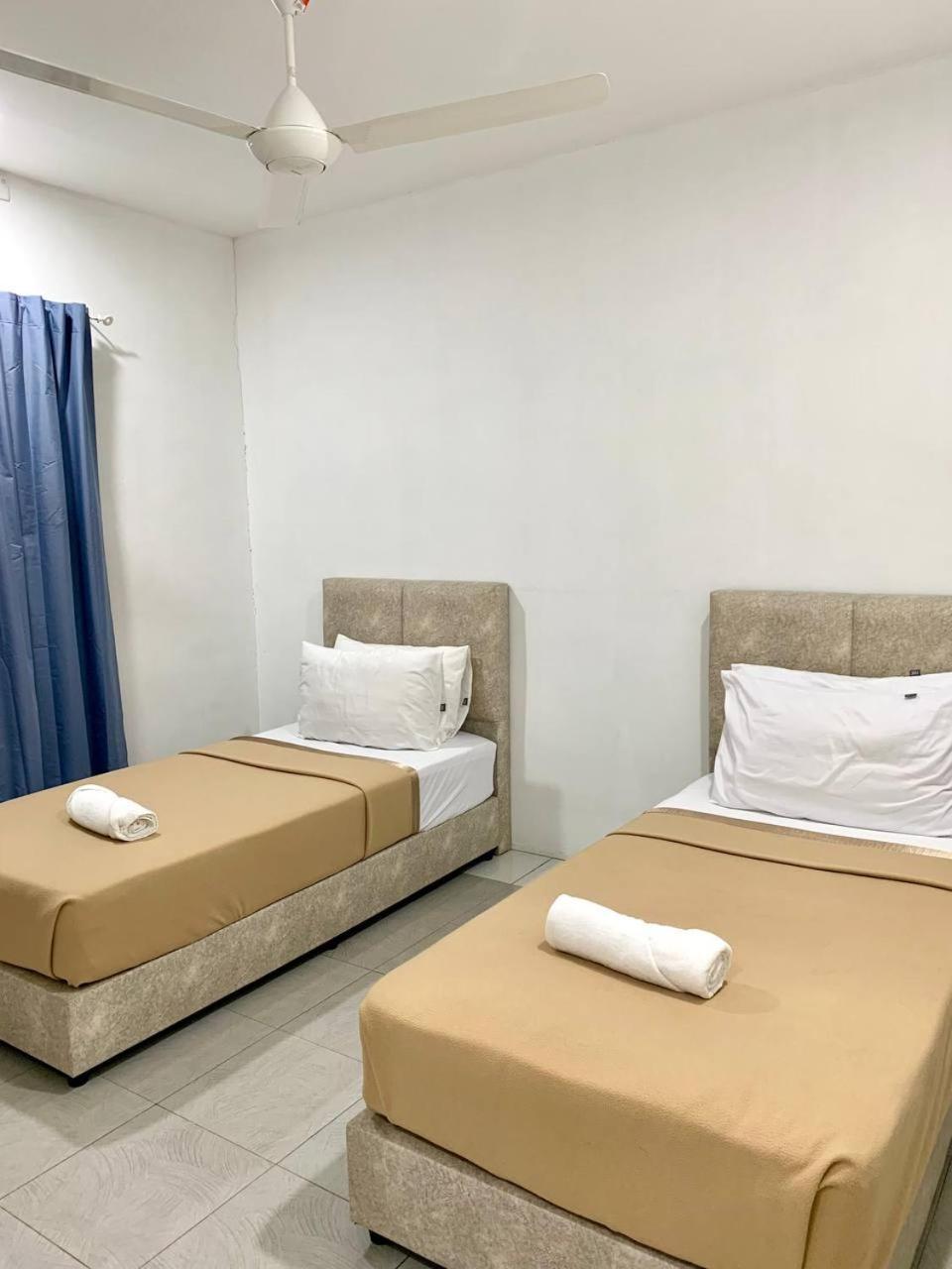 Bb Durio Chalet Kuala Terengganu Bagian luar foto