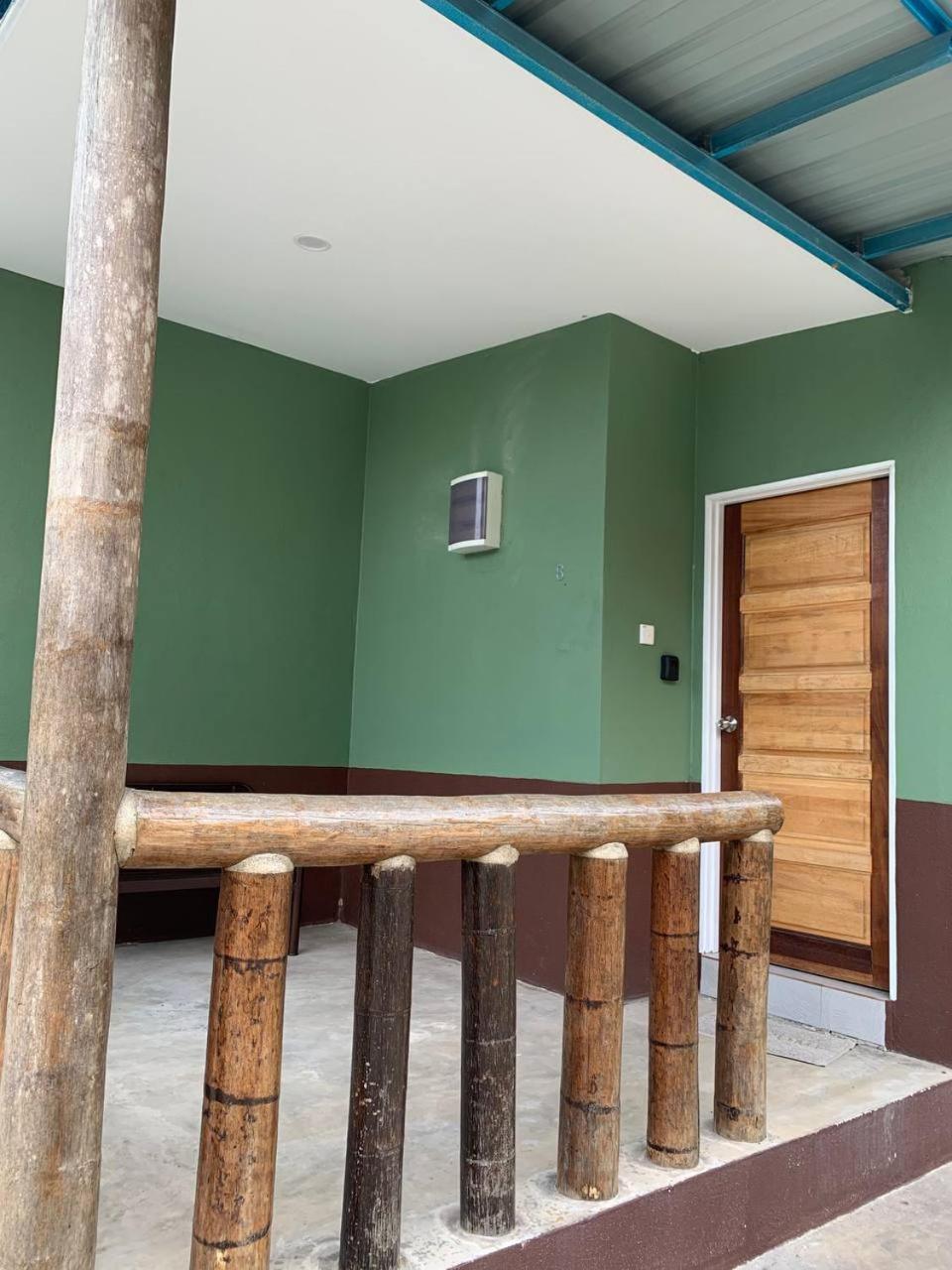 Bb Durio Chalet Kuala Terengganu Bagian luar foto