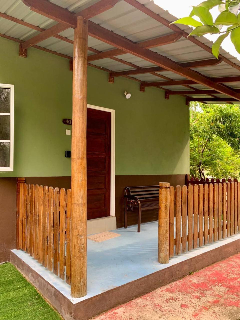 Bb Durio Chalet Kuala Terengganu Bagian luar foto