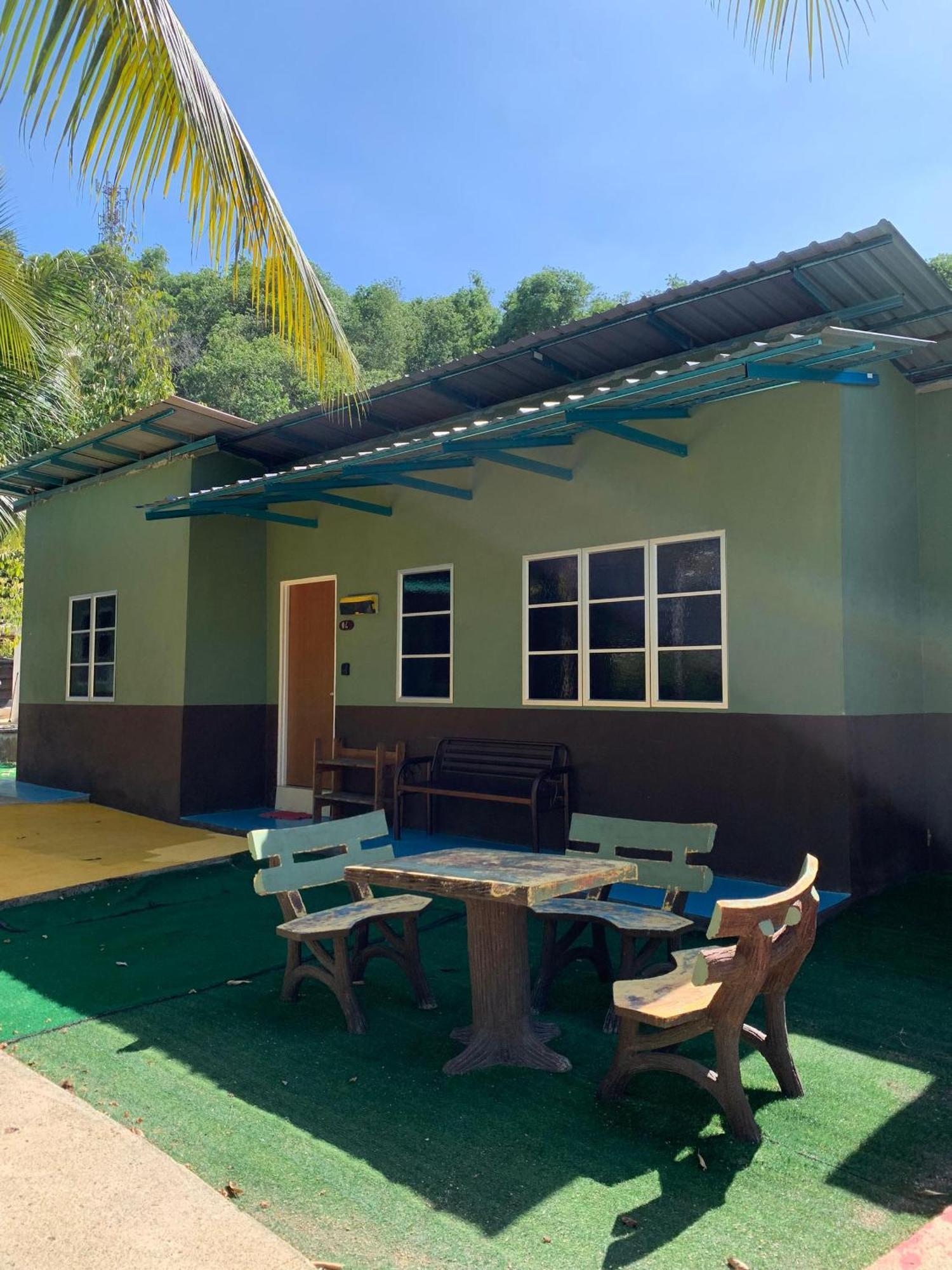 Bb Durio Chalet Kuala Terengganu Bagian luar foto
